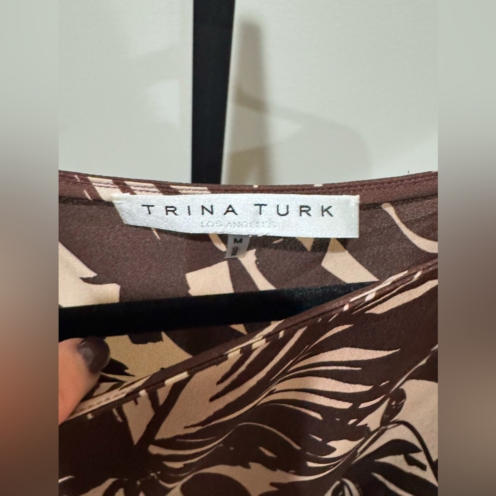 Trina Turk Paradise Mini Dress in Brown Tropical Print size Medium - Picture 6 of 8